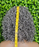 HD Lace Front Wig with Soft Loose Curls – Glueless Natural Hairline, Salt Pepper Gray Elegant Medium Length Wig for Beginners Lace Part Wig