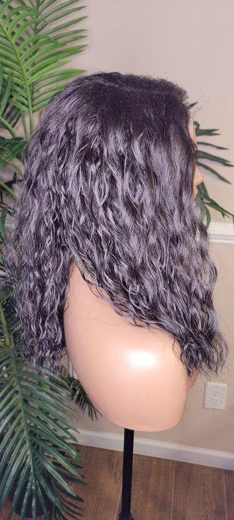 Loose Water Wave Hair Glueless Lace Front Wig Lace Part with Natural Hairline and Baby Hair Wavy Hairstyle Lace Wig